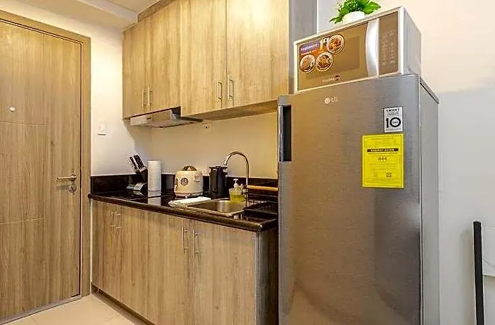 Cozy Luxurious Place Near Moa Picc Ccp Free Wi-fi Hotel Manila